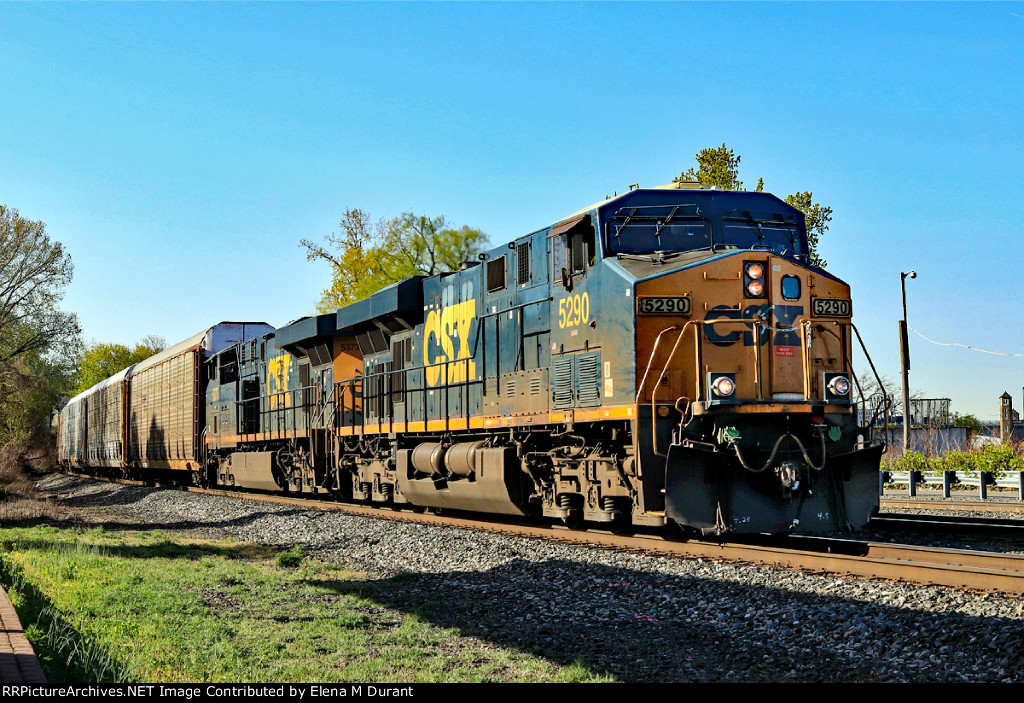 CSX 5290 on Q-567